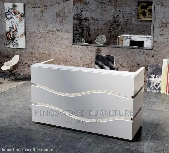 Reception Tabel P30 C1077