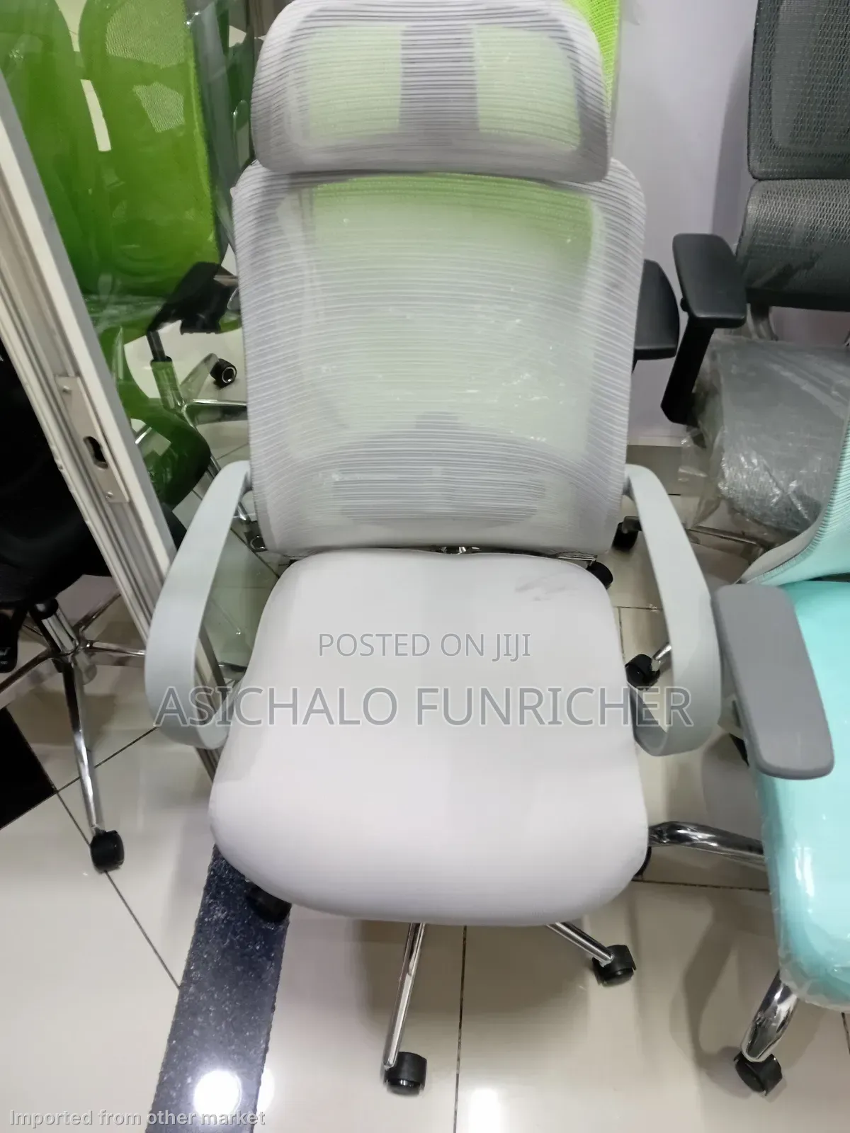 Hafe Meshe Chairs