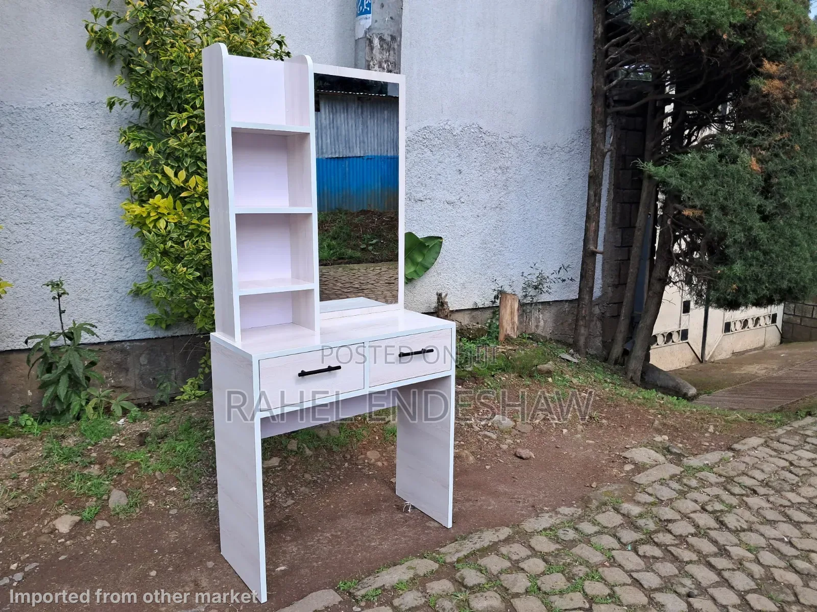 Modern Dressers