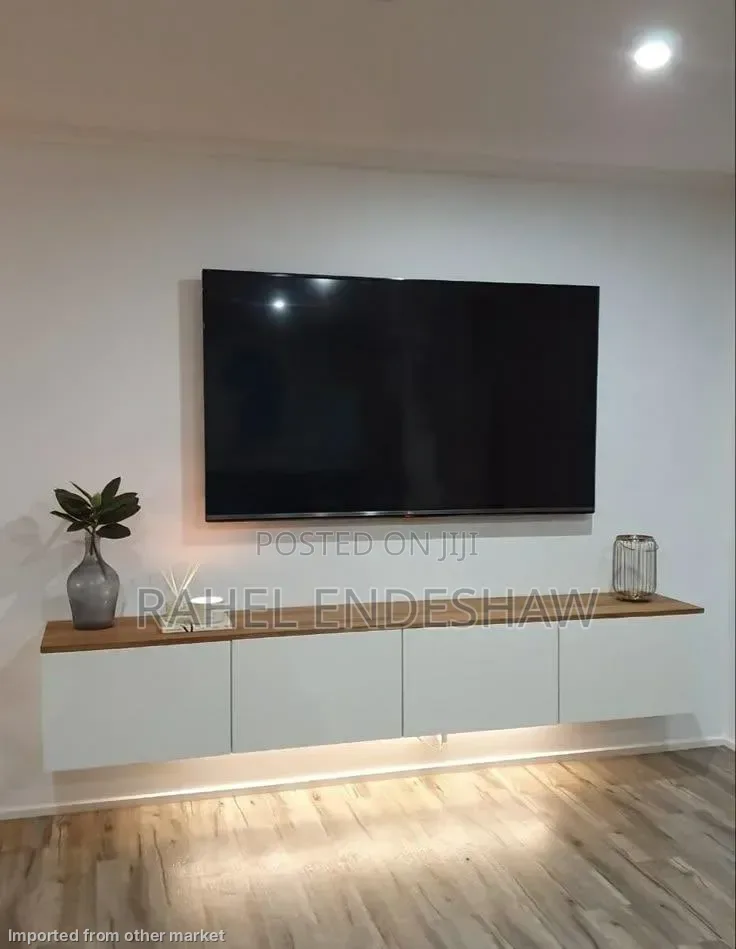Modern White Laminated MDF Tv Stand